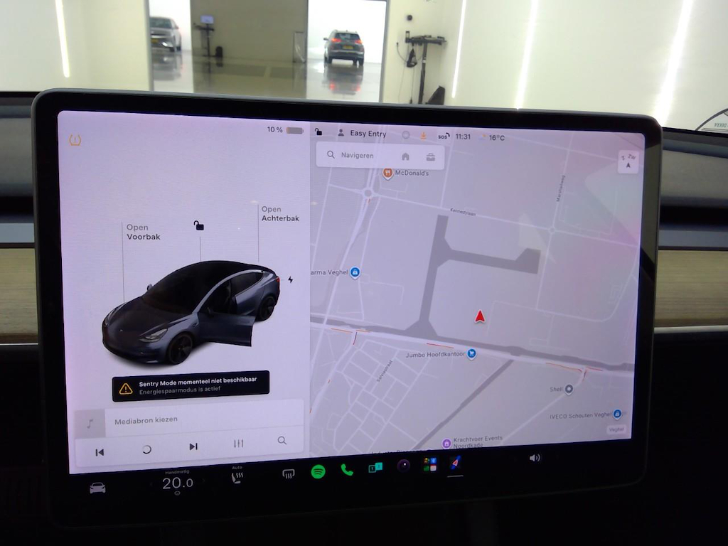 Foto 22 van Tesla Model 3