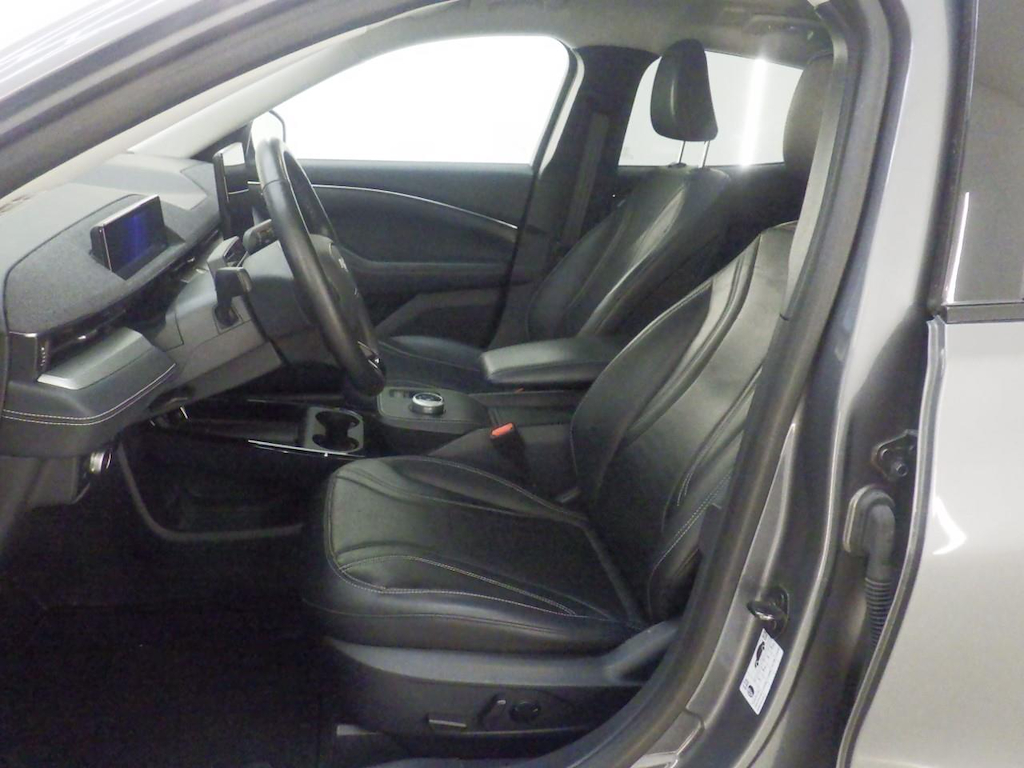 Foto 8 van Ford Mustang