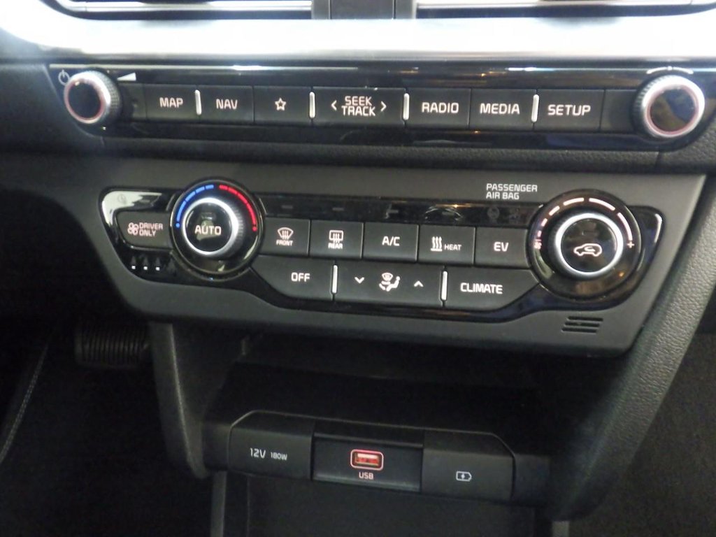 Foto 15 van Kia Niro
