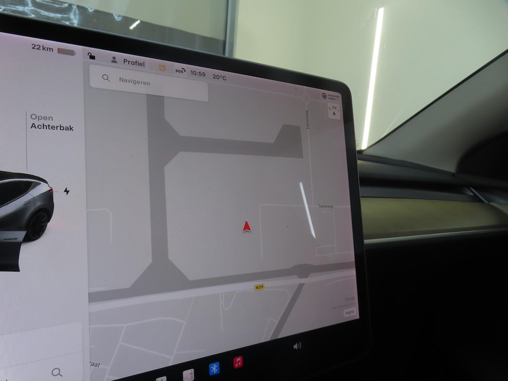 Foto 18 van Tesla Model Y