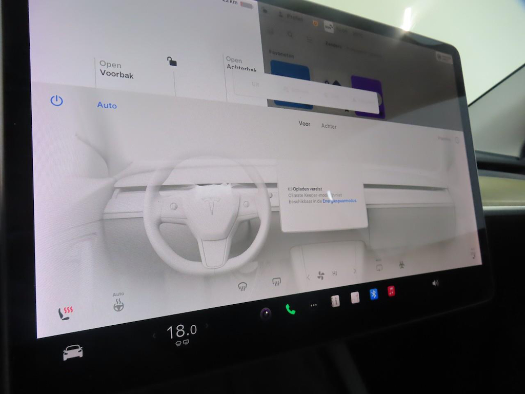 Foto 19 van Tesla Model Y