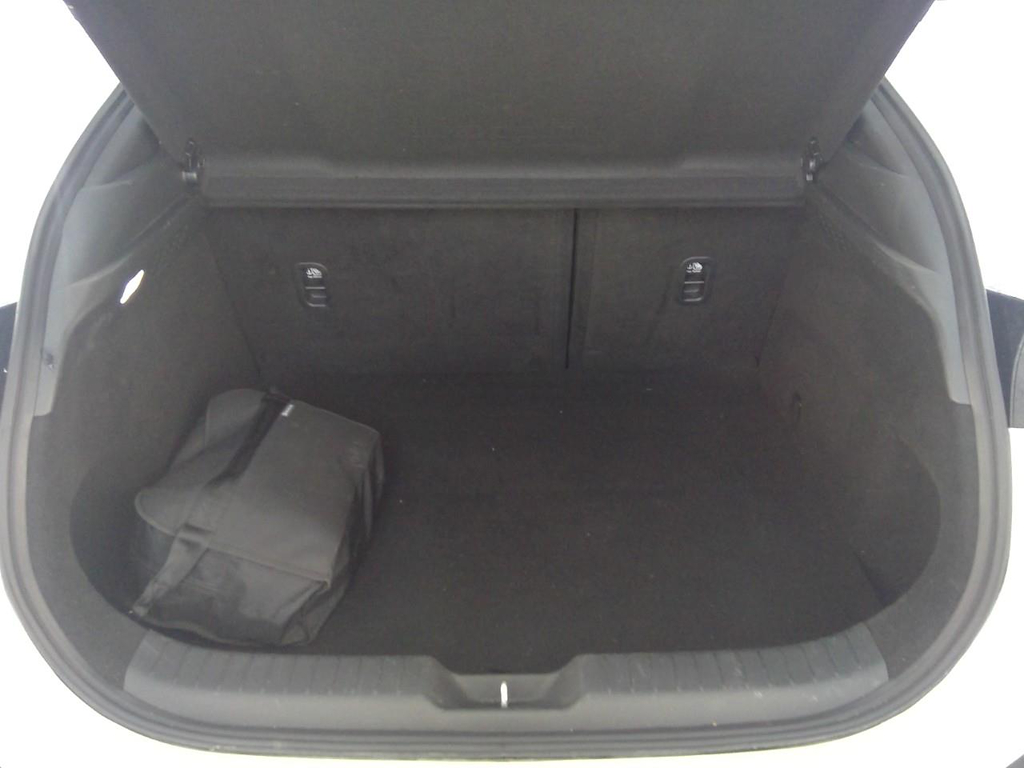 Foto 11 van Mazda MX-30