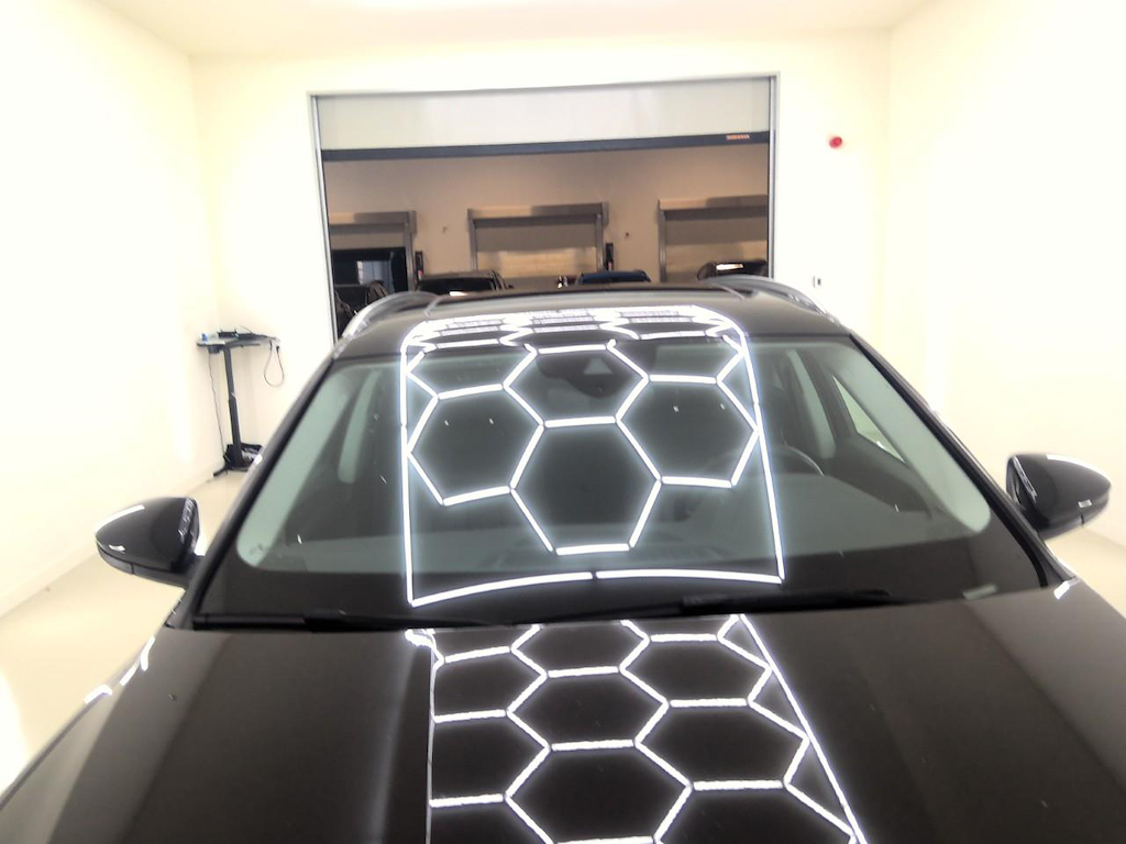 Foto 11 van Audi e-tron