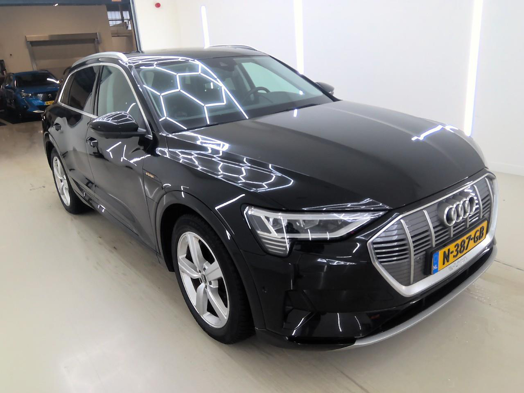 Foto 3 van Audi e-tron
