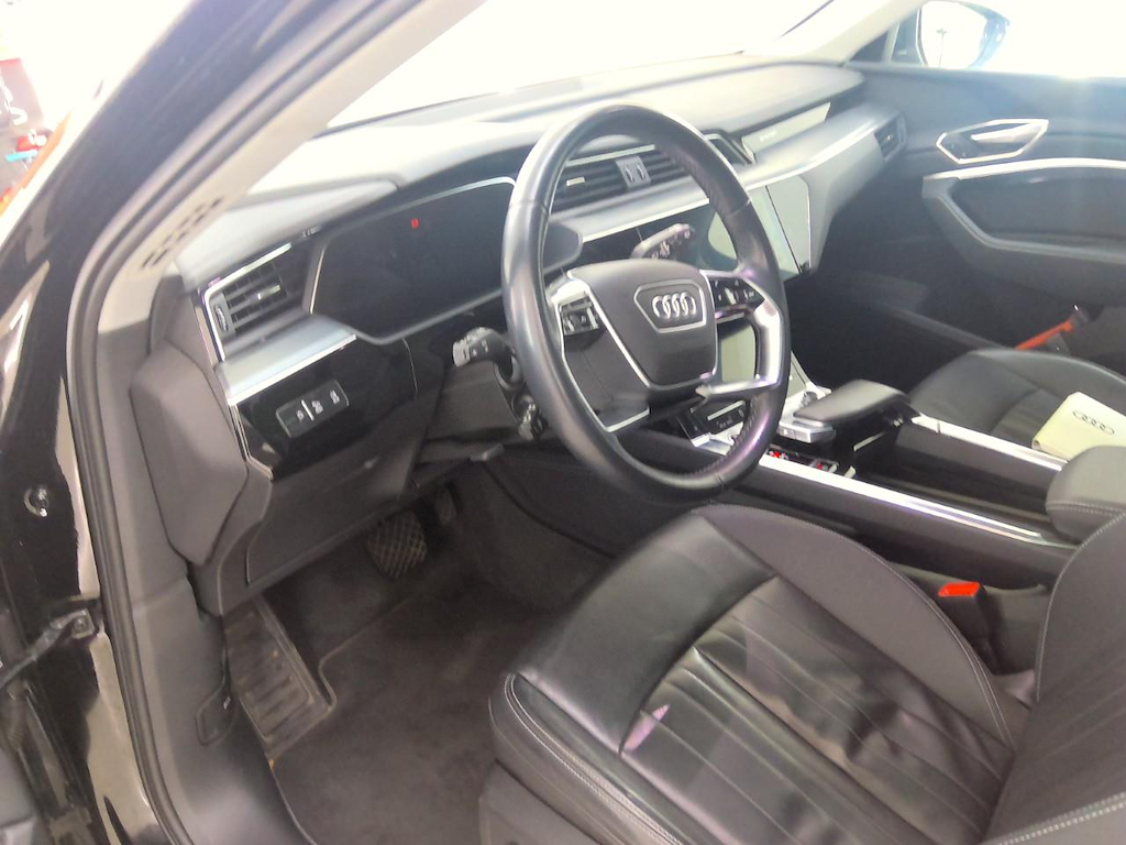 Foto 6 van Audi e-tron