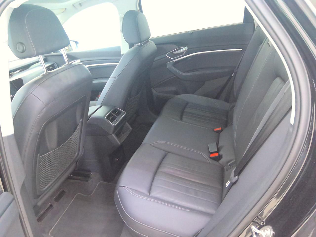 Foto 8 van Audi e-tron