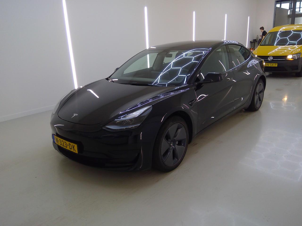 Foto 2 van Tesla Model 3