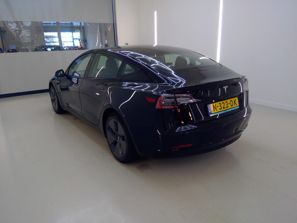 Foto 6 van Tesla Model 3