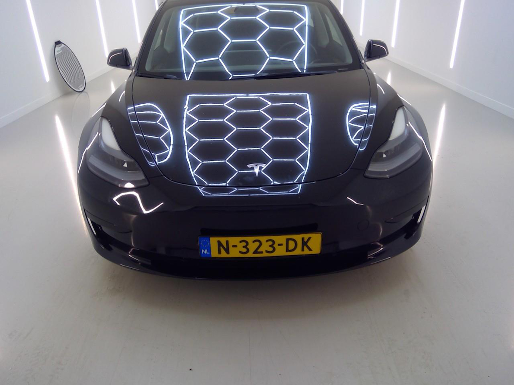 Foto 34 van Tesla Model 3