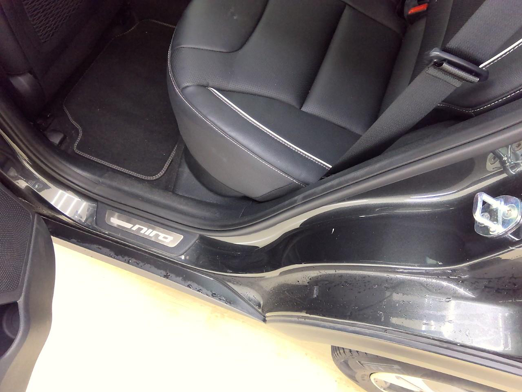 Foto 25 van Kia Niro