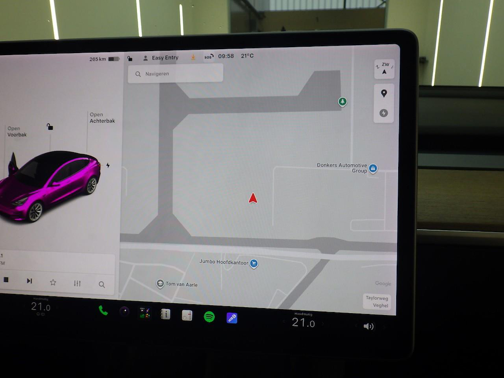 Foto 18 van Tesla Model 3