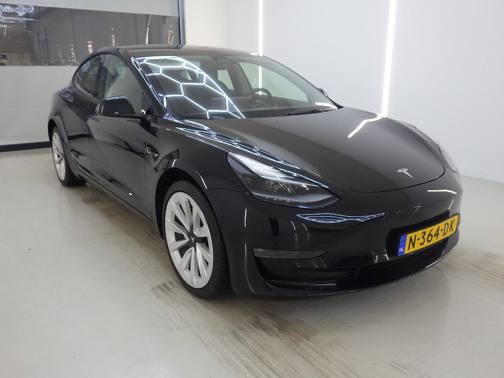 Foto 7 van Tesla Model 3