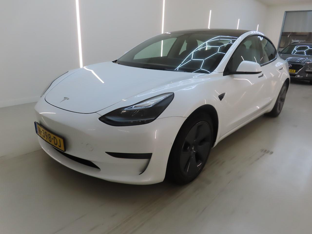Foto 2 van Tesla Model 3