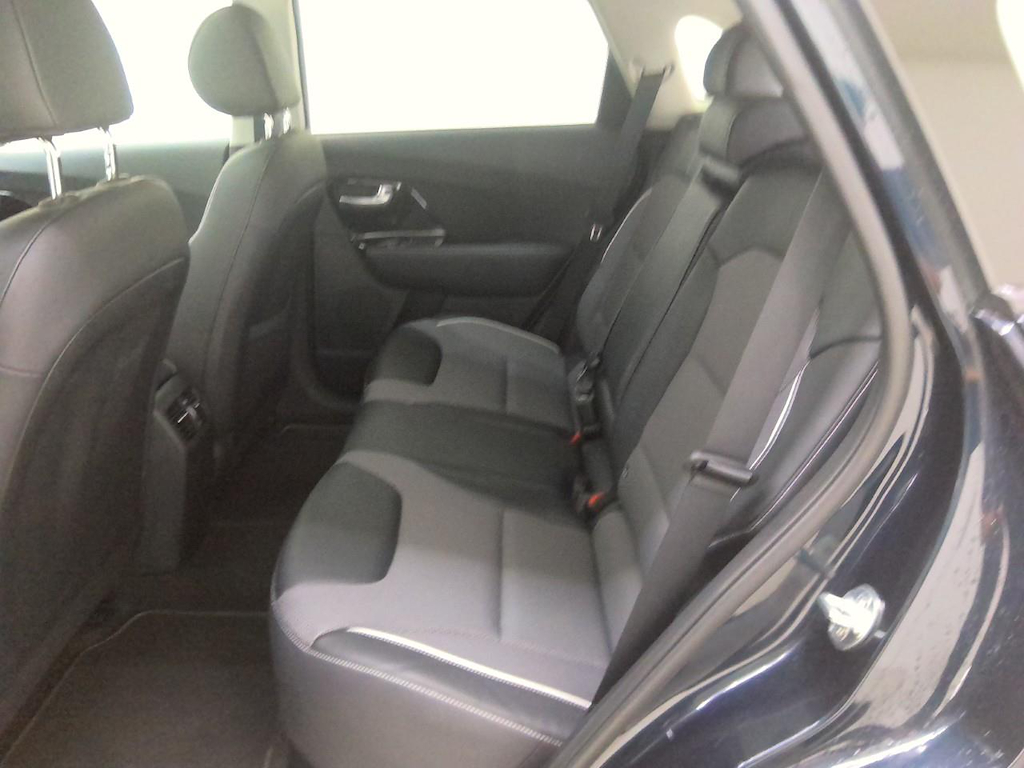 Foto 7 van Kia Niro
