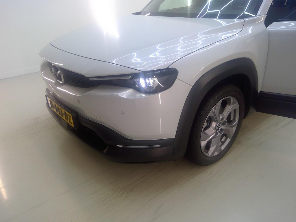 Foto 20 van Mazda MX-30