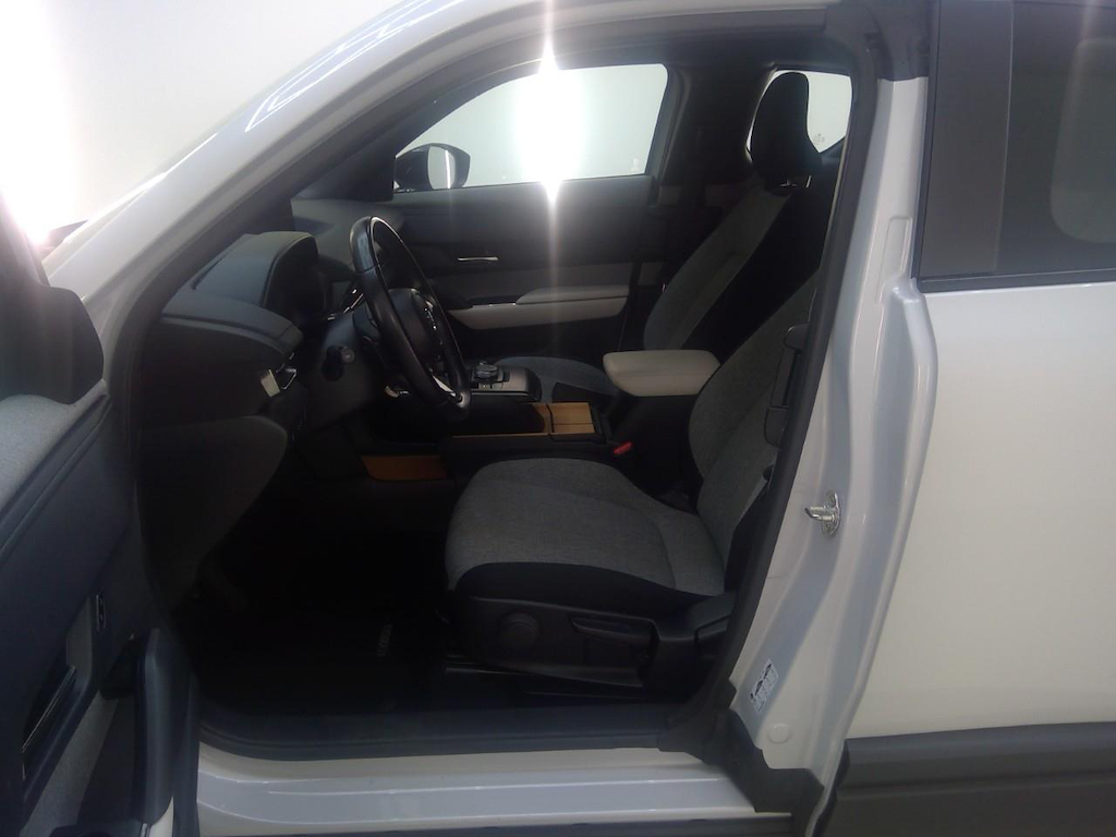 Foto 7 van Mazda MX-30