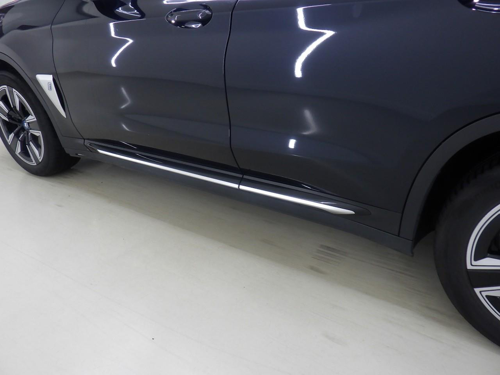 Foto 22 van BMW ix3
