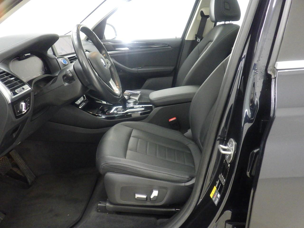 Foto 8 van BMW ix3