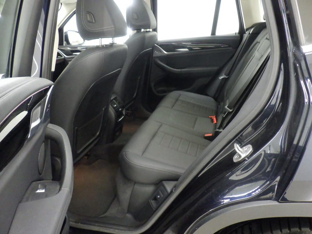Foto 9 van BMW ix3