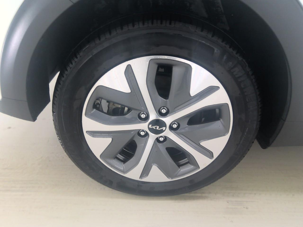 Foto 13 van Kia Niro