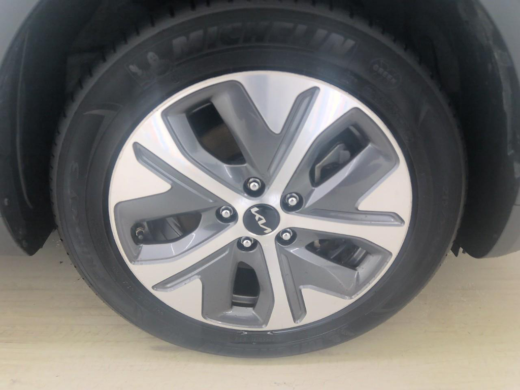 Foto 29 van Kia Niro