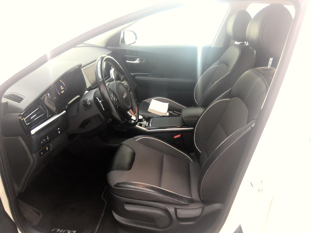 Foto 8 van Kia Niro