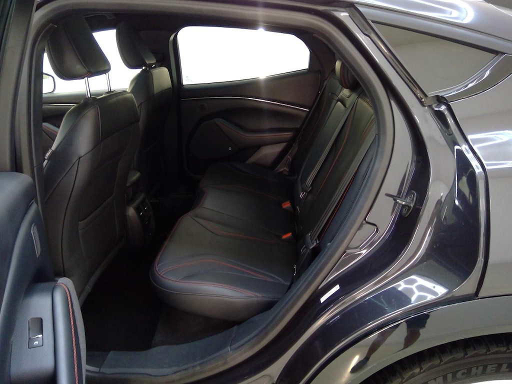 Foto 8 van Ford Mustang
