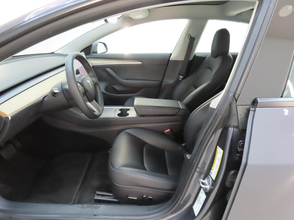 Foto 5 van Tesla Model 3