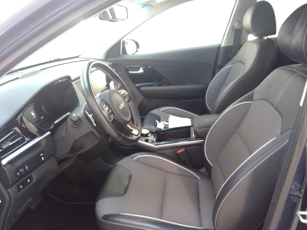 Foto 7 van Kia Niro