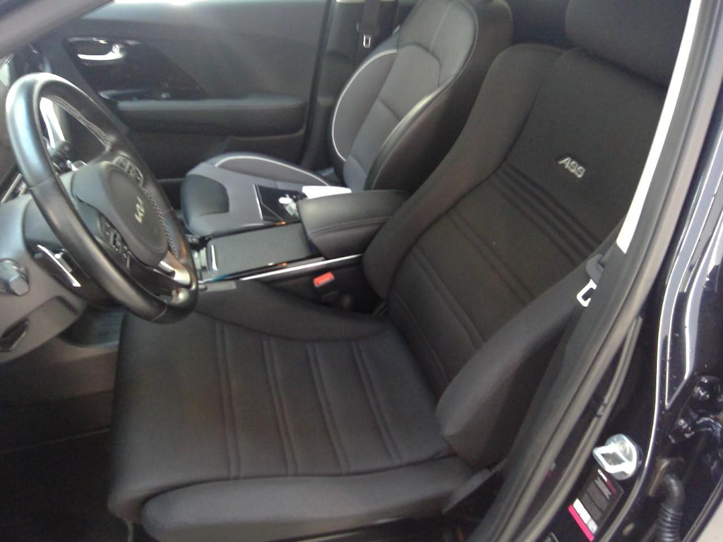 Foto 21 van Kia Niro