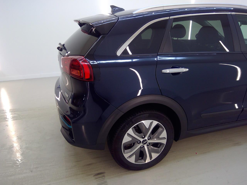 Foto 32 van Kia Niro