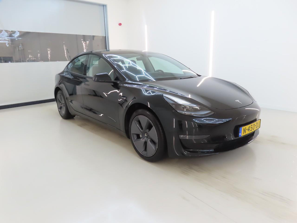 Foto 5 van Tesla Model 3