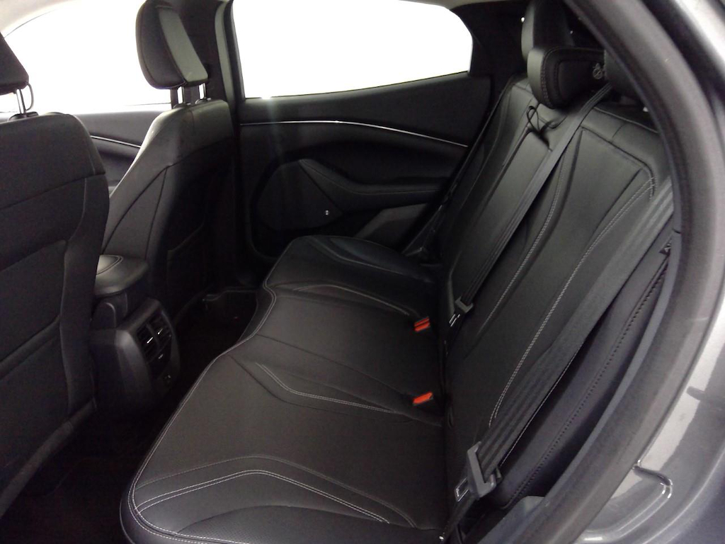 Foto 8 van Ford Mustang