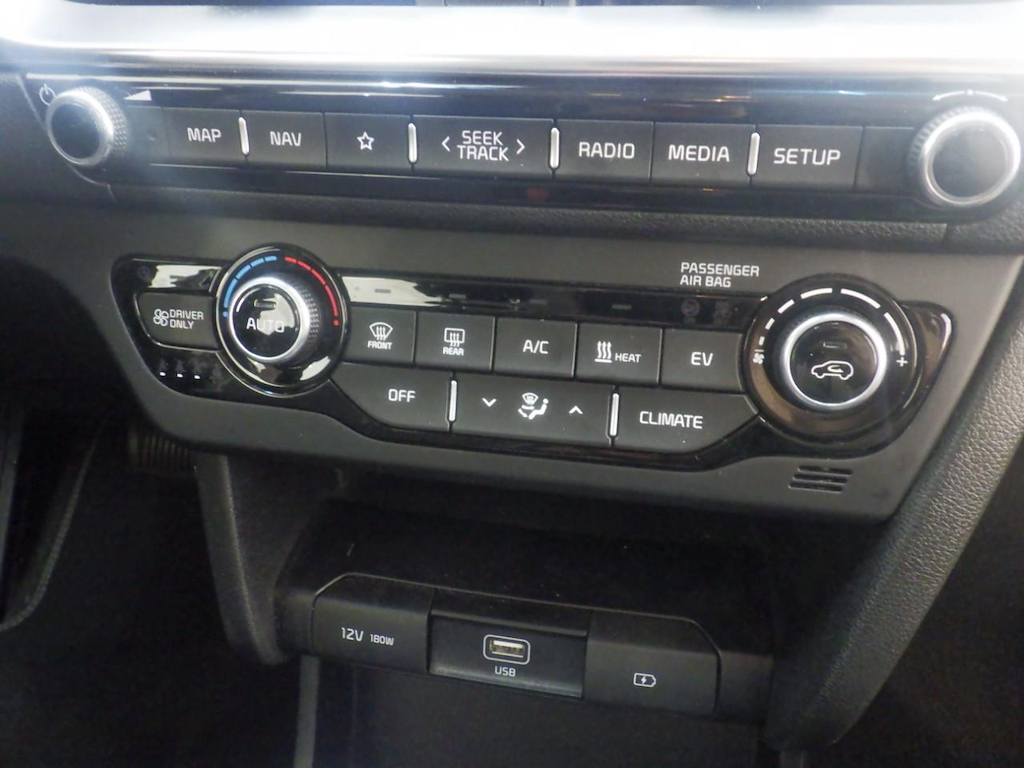 Foto 16 van Kia Niro