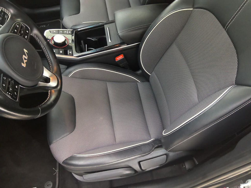 Photo 23 of Kia Niro