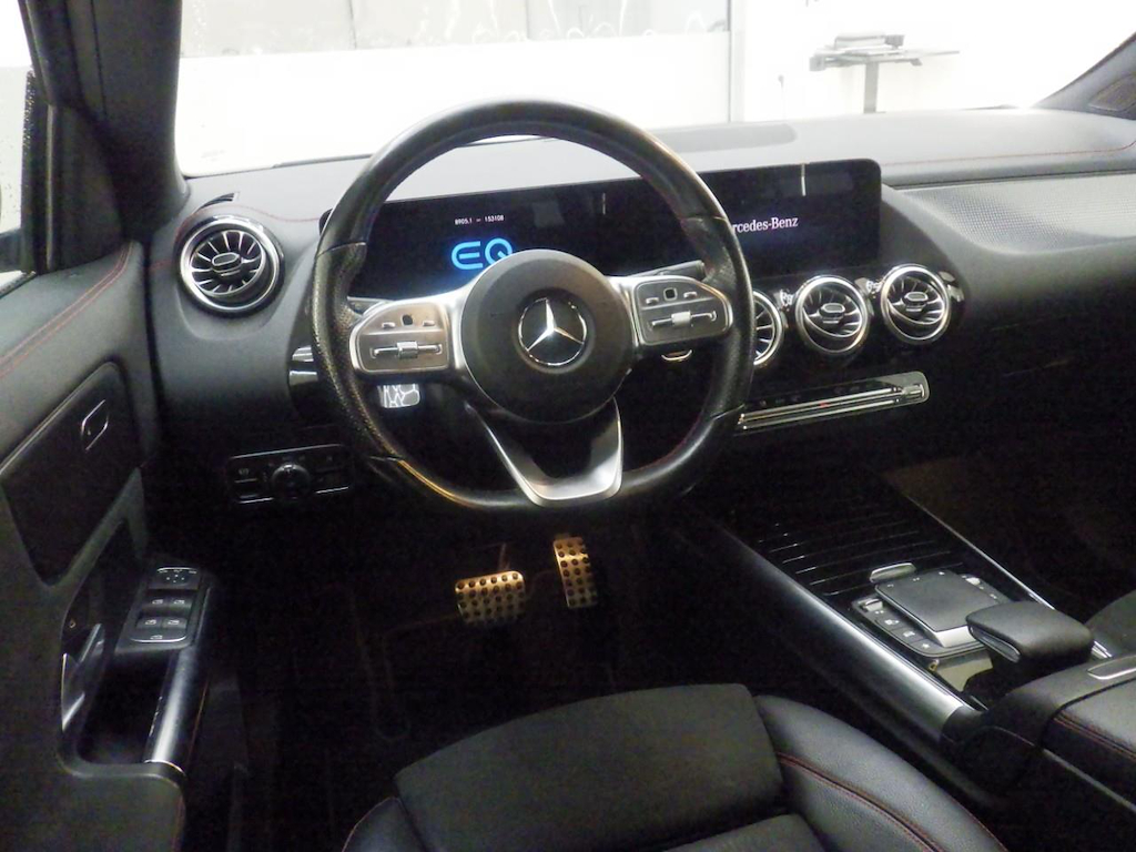 Foto 4 van Mercedes EQA
