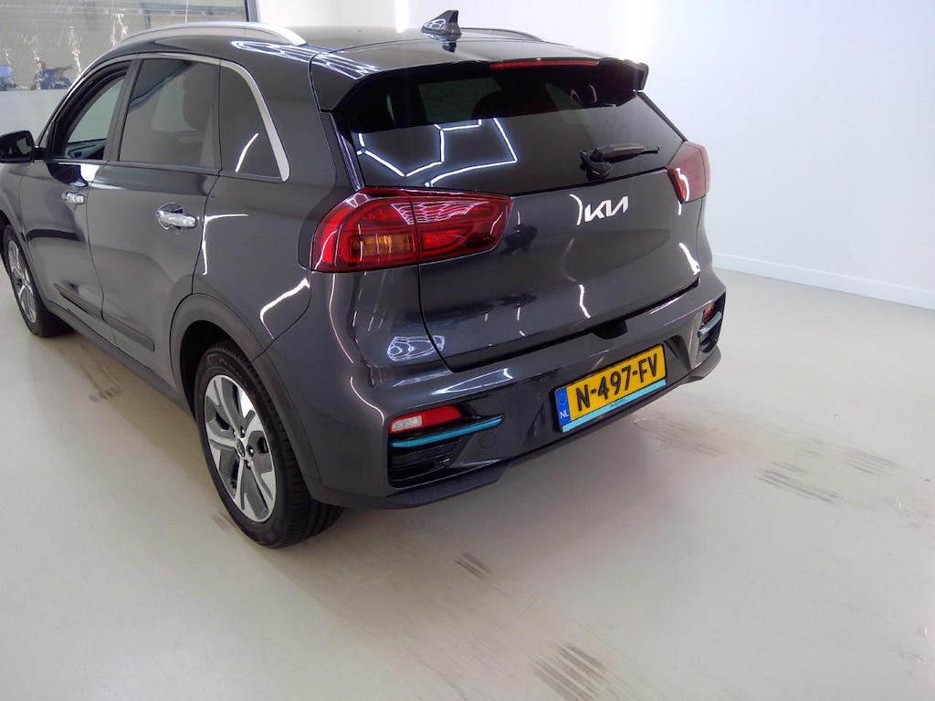 Foto 24 van Kia Niro