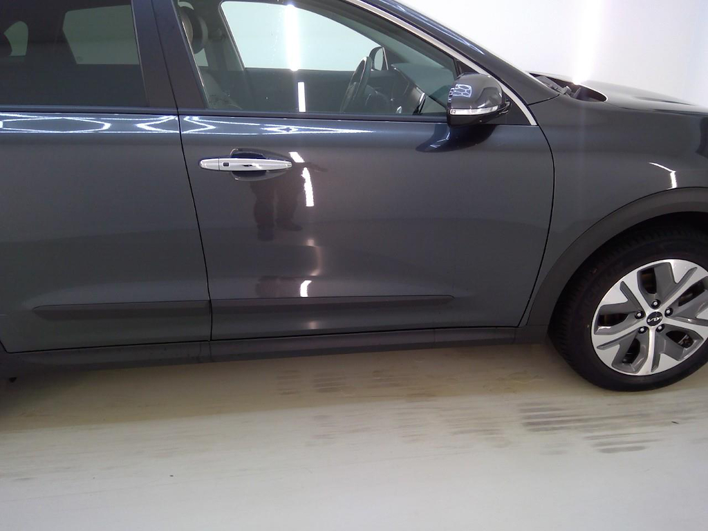 Foto 27 van Kia Niro