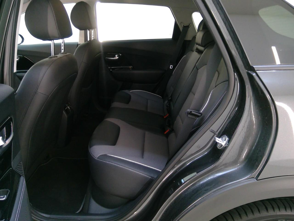 Foto 9 van Kia Niro