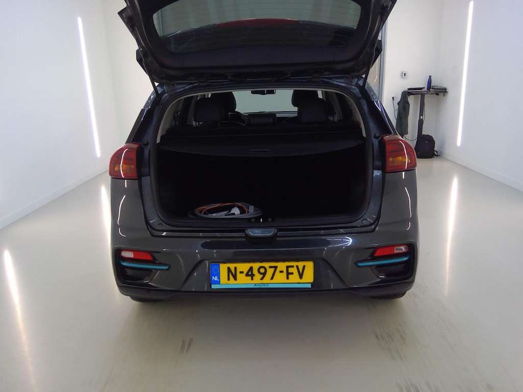 Foto 10 van Kia Niro