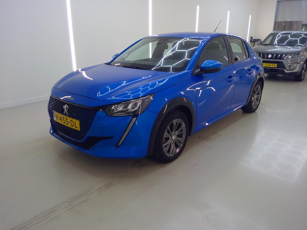 Photo 2 of Peugeot E-208