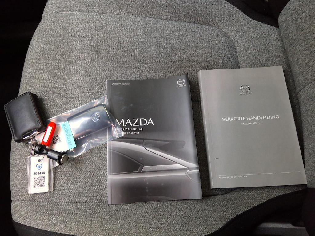 Foto 14 van Mazda MX-30