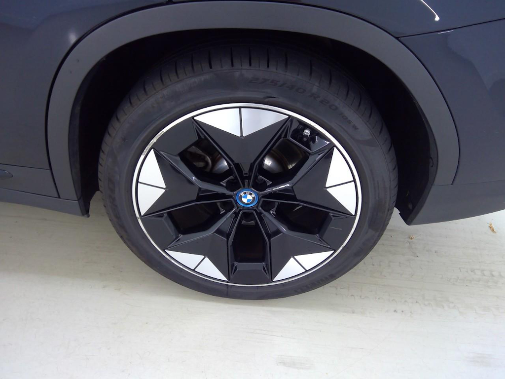 Foto 15 van BMW ix3