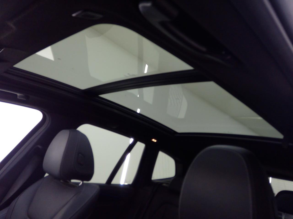Foto 24 van BMW ix3