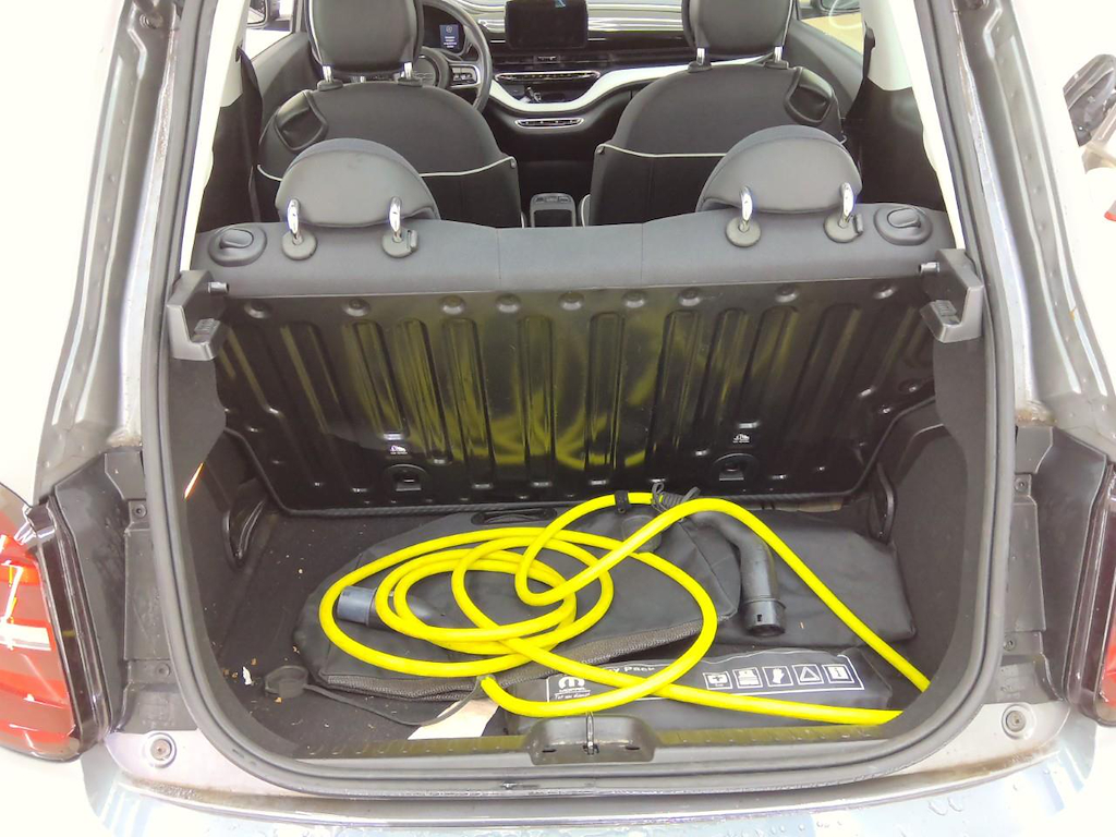 Foto 22 van Fiat 500-e