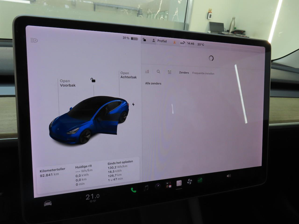 Foto 20 van Tesla Model 3