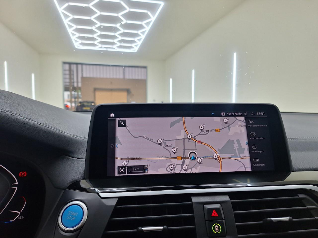 Foto 16 van BMW ix3