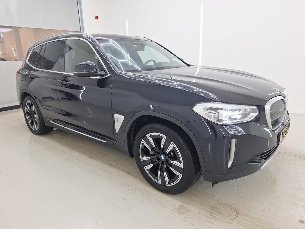 Foto 3 van BMW ix3