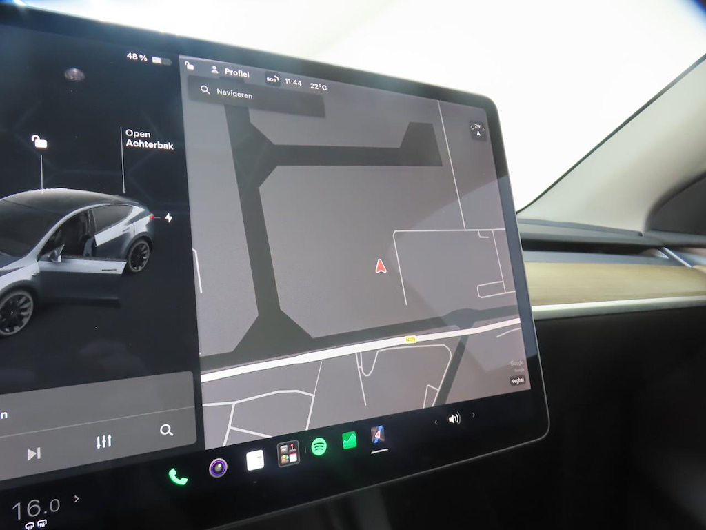 Foto 17 van Tesla Model Y
