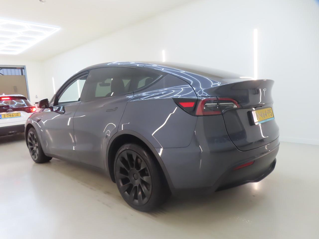 Foto 4 van Tesla Model Y